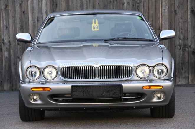 Jaguar Daimler V8 versione lunga 3 anni di garanzia