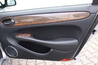 Thumbnail von Jaguar Daimler V8 длинная версия 3 года гарантии