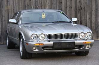 Thumbnail von Jaguar Daimler V8 длинная версия 3 года гарантии