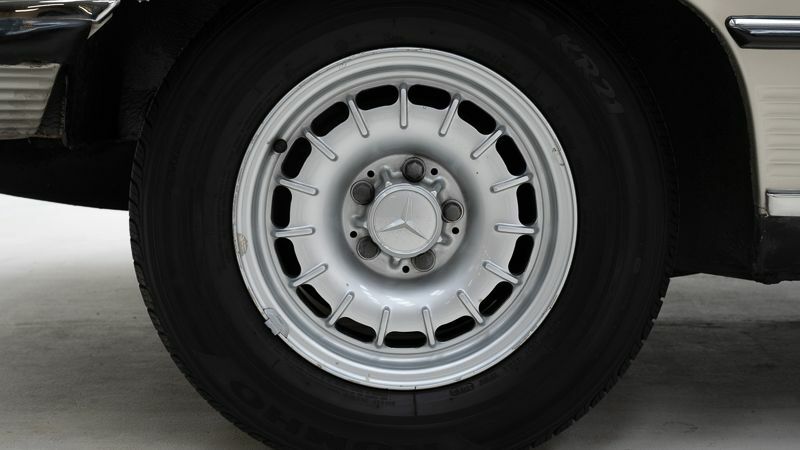 Thumbnail von Mercedes-Benz 380 SL + hardtop '85