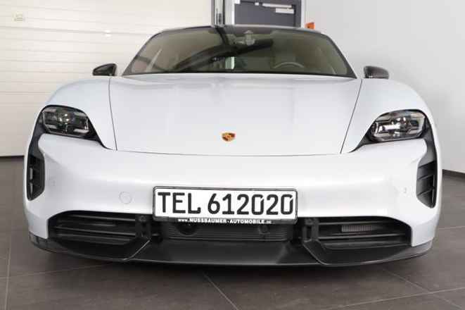 Porsche Taycan Turbo S MEGA-Vollausstattungggggggggggggg