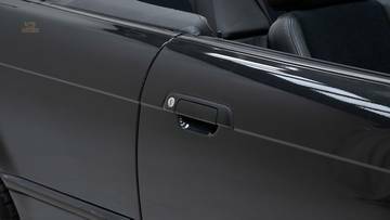 Thumbnail von BMW  325i '93