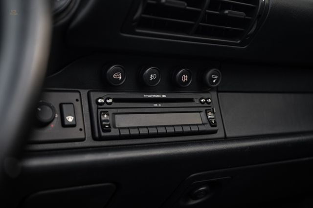 Thumbnail von Porsche 993 C2 Cabriolet 272PS | Porsche Scheckh | BRD