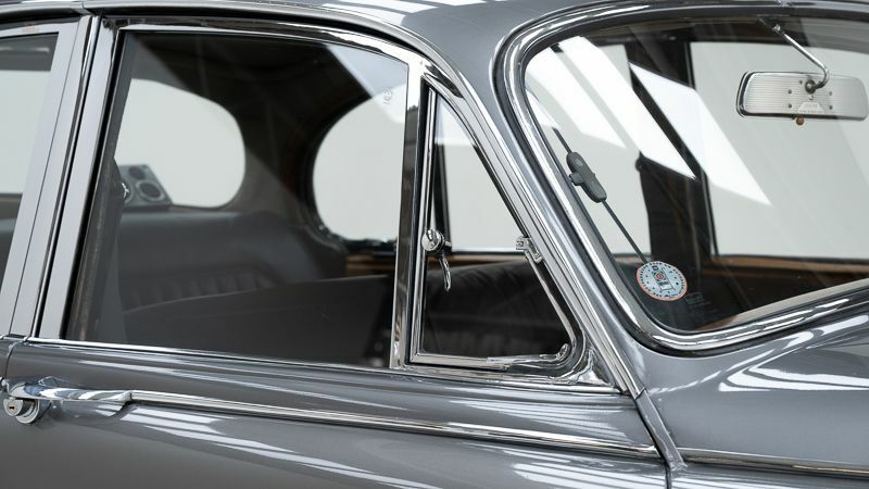 Thumbnail von Daimler V8 250 '65