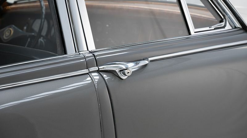 Thumbnail von Daimler V8 250 '65