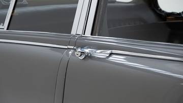 Thumbnail von Daimler V8 250 '65