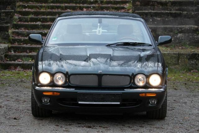 Jaguar Top gepflegter XJR mit 3 Jahre Garantie
