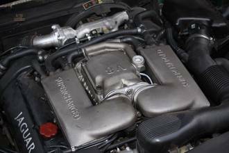 Thumbnail von Jaguar XJR di alta qualità con garanzia di 3 anni