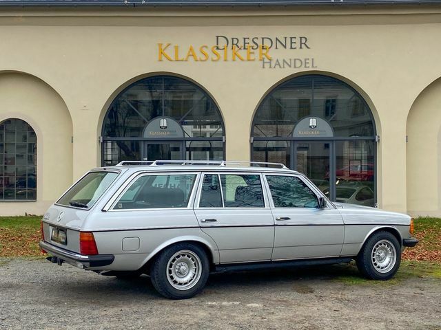 Thumbnail von Mercedes-Benz 280 TE, reichhaltig Ausgestattet u. dokumentiert