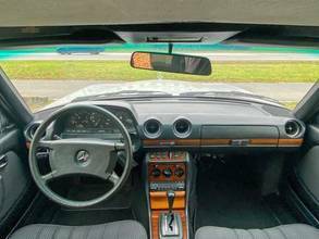 Thumbnail von Mercedes-Benz 280 TE, richly equipped and documented