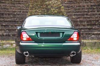 Thumbnail von Jaguar top-maintained XJR with 3 years warranty