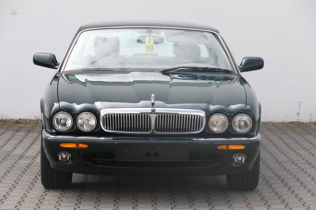Jaguar XJ 4.0 Sovereign 3 Jahre Garantie