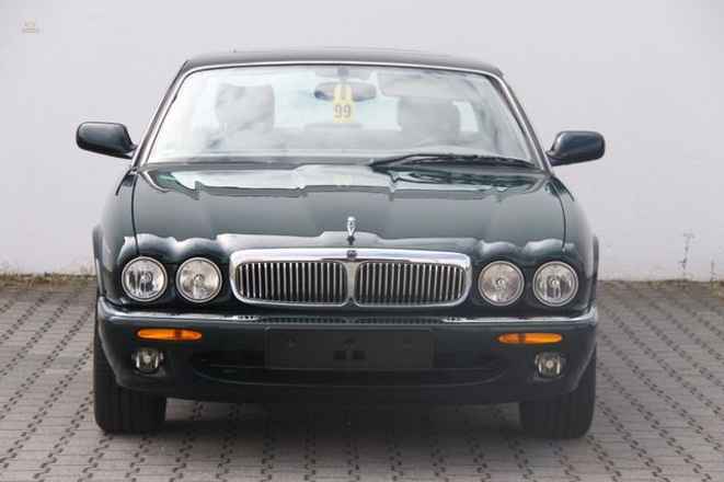 Jaguar XJ 4.0 Sovereign 3 roky záruka