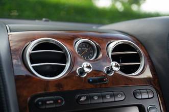 Thumbnail von Bentley Continental GT 560PS | Blau/Beige