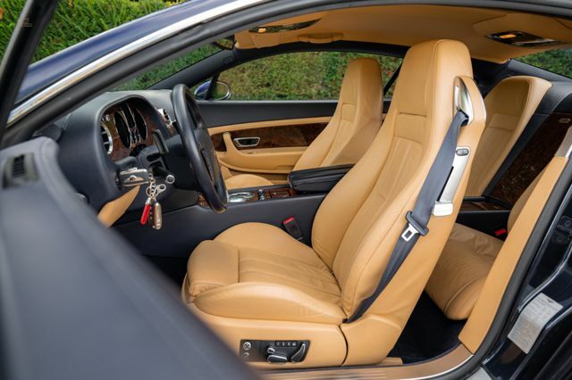 Thumbnail von Bentley Continental GT 560PS | Blau/Beige