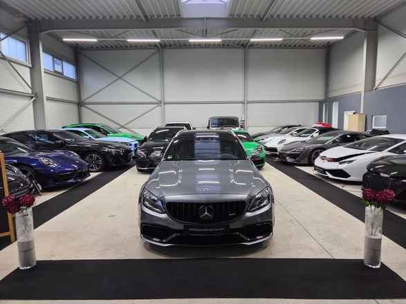 Mercedes-Benz C63 S AMG T-Modell/360°/Burmester/Head-up/*520€