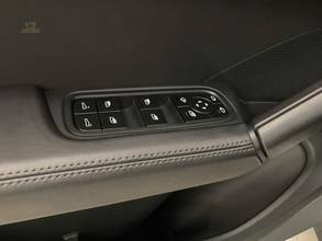 Thumbnail von Porsche Cayenne 4.0 V8 S 349KW PANO AHK KD-PZ NEU TOP