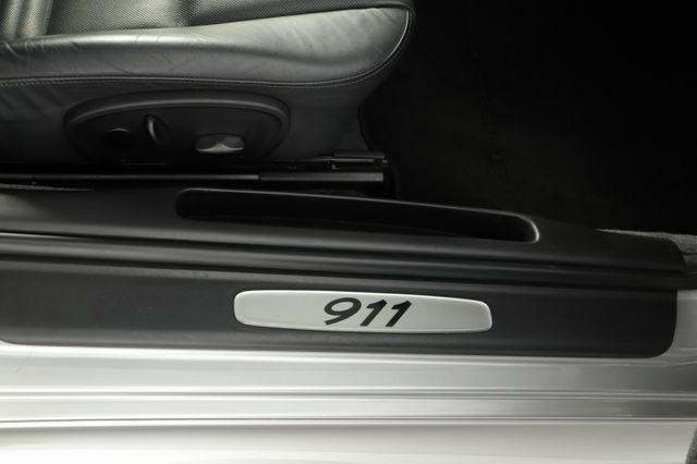 Thumbnail von Porsche 911 Carrera Coupé Jubiläumsmodell 40 Jahre