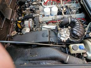 Thumbnail von Ferrari 412i - Modello svizzero con cambio manuale a 5 marce