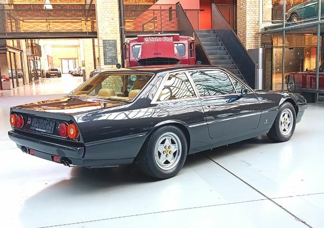 Thumbnail von Ferrari 412i - Schweizer Modell mit 5Gang-Schaltgetriebe