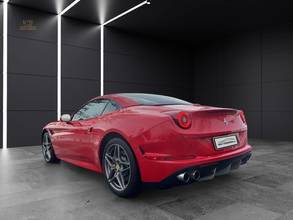 Thumbnail von Ferrari California 3.9 V8 T 2+2 керамика углерод LED BOSE