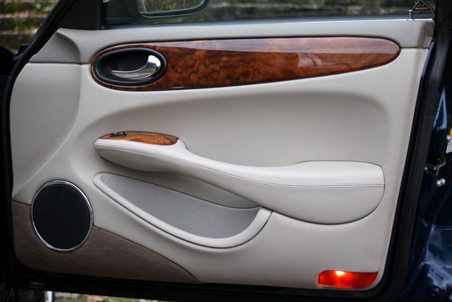 Thumbnail von Jaguar XJ 4.0 Sovereign 3 года гарантии