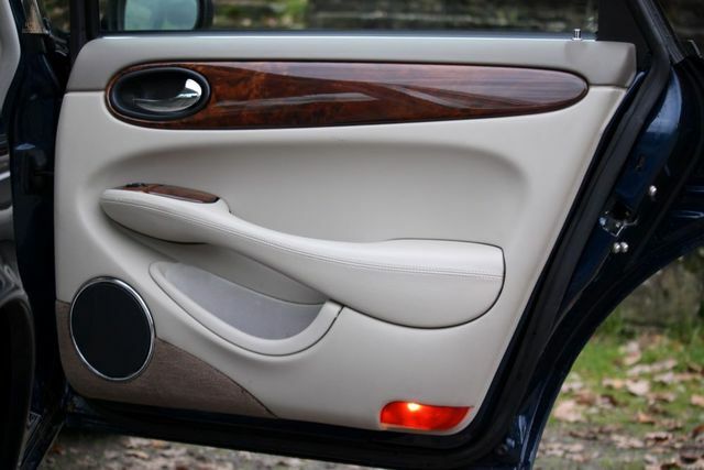 Thumbnail von Jaguar XJ 4.0 Sovereign 3 года гарантии