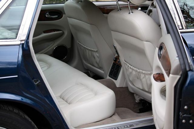 Thumbnail von Jaguar XJ 4.0 Sovereign 3 года гарантии