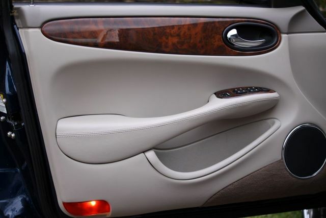 Thumbnail von Jaguar XJ 4.0 Sovereign 3 года гарантии