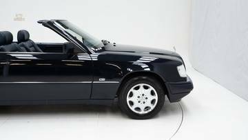 Thumbnail von Mercedes-Benz E200 Cabriolet '95