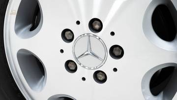 Thumbnail von Mercedes-Benz E200 Cabriolet '95