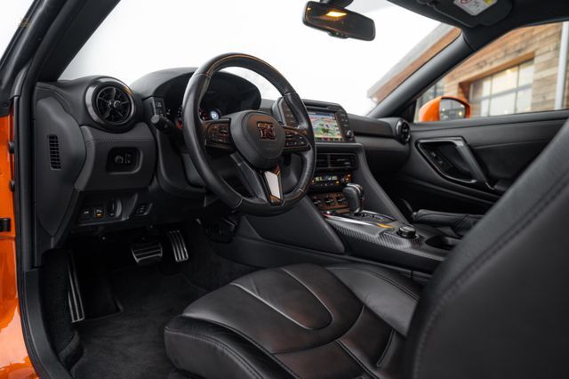 Thumbnail von Nissan GT-R 570PS | Katsura Orange |