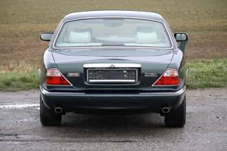 Thumbnail von Jaguar Daimler V8 dlouhá verze 3 roky záruka