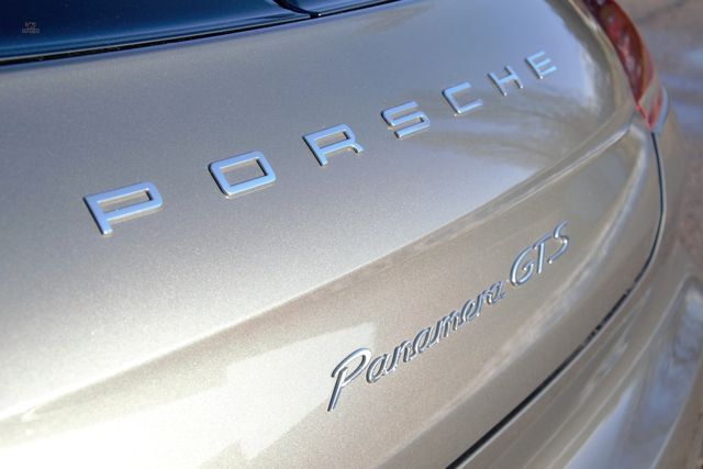 Thumbnail von Porsche Panamera GTS, 2 años Approved, LED, en excelente estado