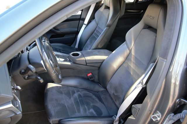 Thumbnail von Porsche Panamera GTS, 2 años Approved, LED, en excelente estado