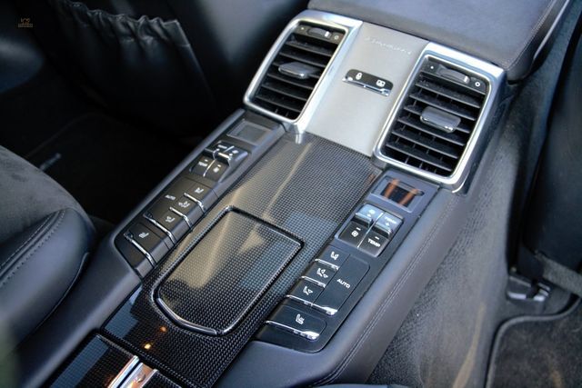 Thumbnail von Porsche Panamera GTS, 2 años Approved, LED, en excelente estado