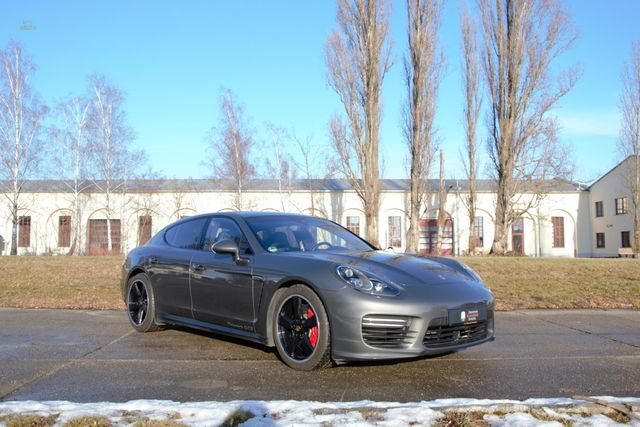 Thumbnail von Porsche Panamera GTS, 2 años Approved, LED, en excelente estado