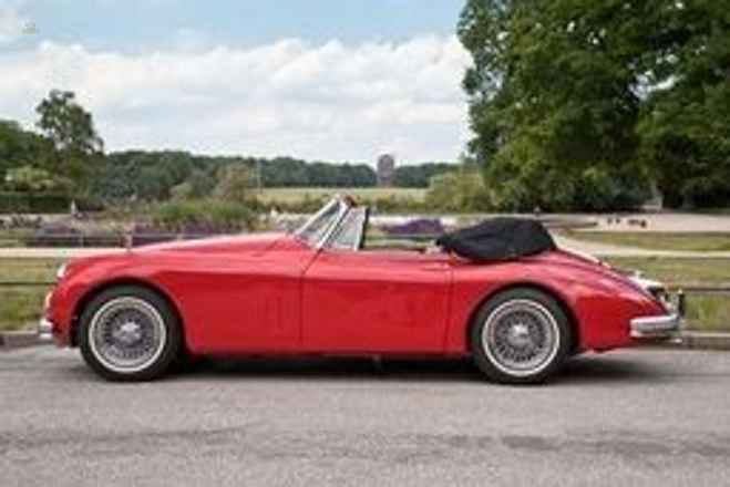 Jaguar XK 150 DHC
