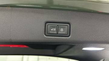 Thumbnail von Audi Q5 2.0 TDI quattro ° S-Line ° Edition