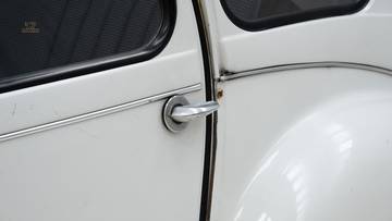 Thumbnail von Citroen 2CV '83