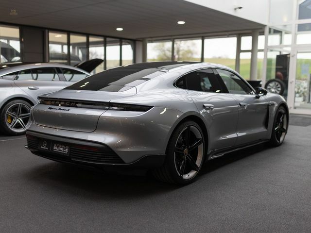 Thumbnail von Porsche Taycan Turbo S,Carbon,Keramik,Pano,Nachtsicht,21