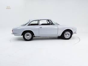 Thumbnail von Alfa Romeo 1300 GT Junior '71
