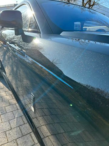 Thumbnail von Rolls-Royce Spectre Black Badge