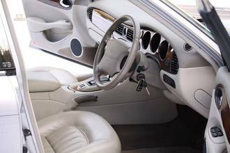 Thumbnail von Jaguar XJ 3.2 Executive a destra, 3 anni di garanzia