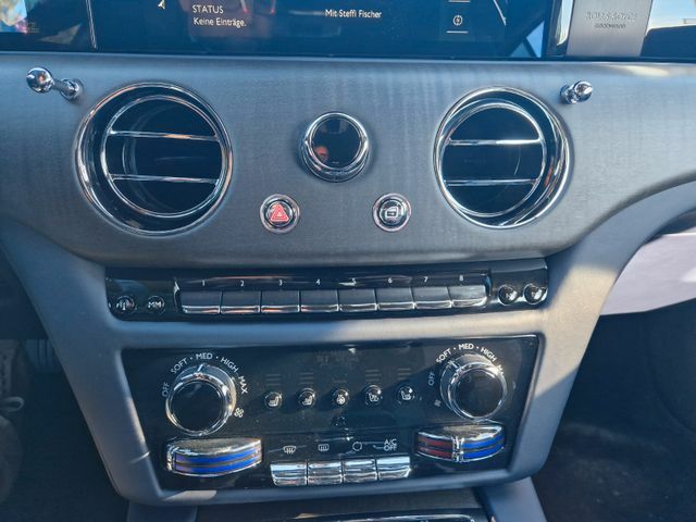 Thumbnail von Rolls-Royce Spectre