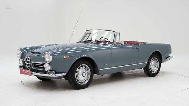 Alfa Romeo 2600 Spider Cabriolet '65