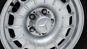 Thumbnail von Mercedes-Benz 380 SL + hardtop '82