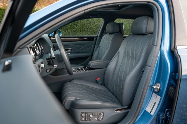 Thumbnail von Bentley Flying Spur V8 Mulliner |FontKino|ACC|Massa|Kame