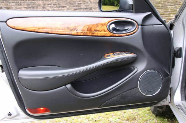 Thumbnail von Jaguar Daimler V8 Langversion  3 Jahre Garantie