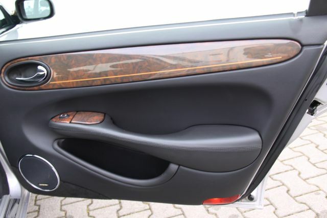 Thumbnail von Jaguar Daimler V8 Langversion  3 Jahre Garantie